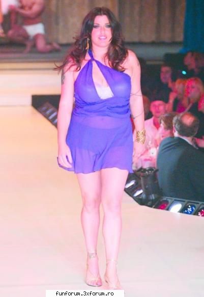 Se poarta XXL ! - Au facut cariera in modelling, pozeaza pentru - Stiri din lumea mondena